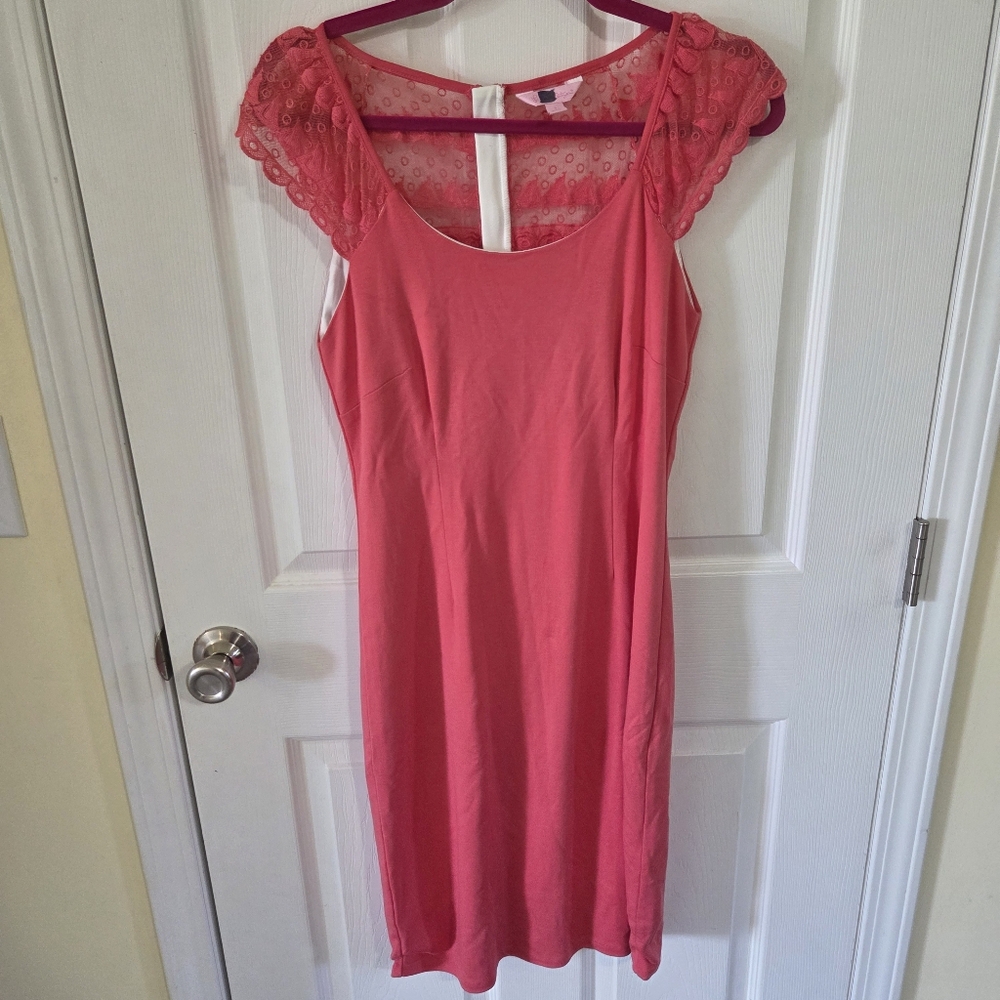 Lilly Pulitzer Small Sailboat Elegant Pink Lace Sleeve Dress